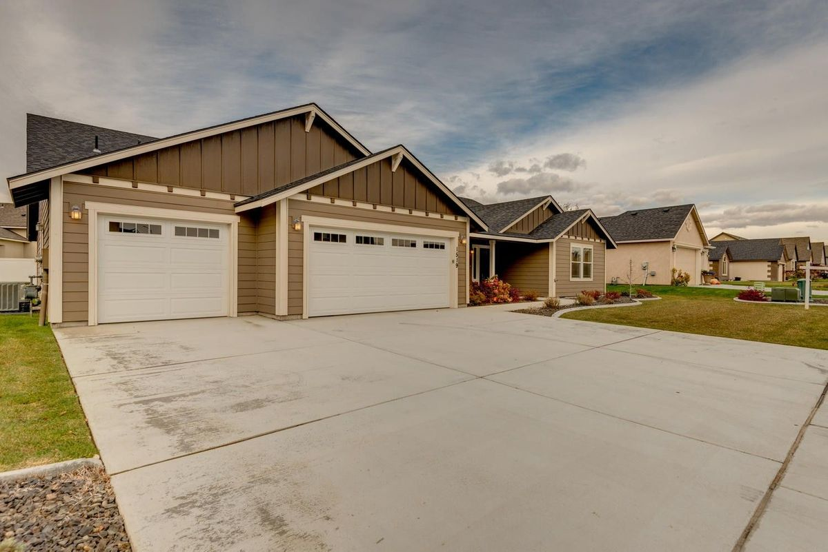 3853 Sw 21st St Redmond Oregon 97756 Single Family For Sale