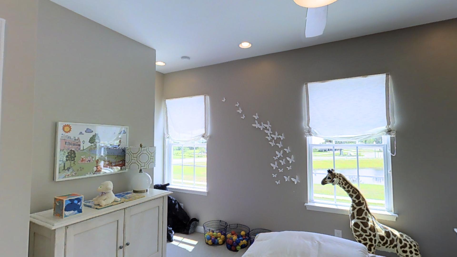 Photo of Niagara in Winter Garden, FL 34787