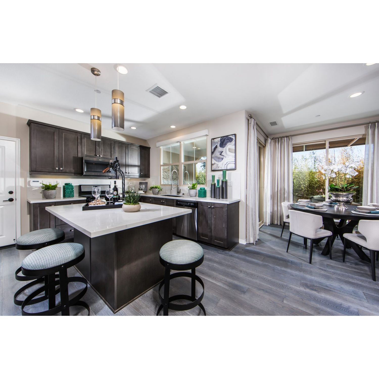 Photo of Delano at Eastwood in Irvine, CA 92620