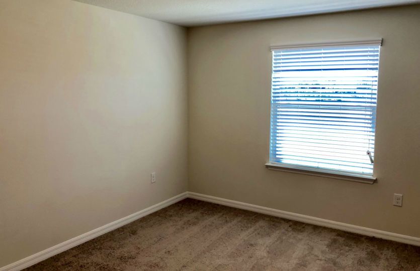 Photo of Evergreen in Tampa, FL 33610