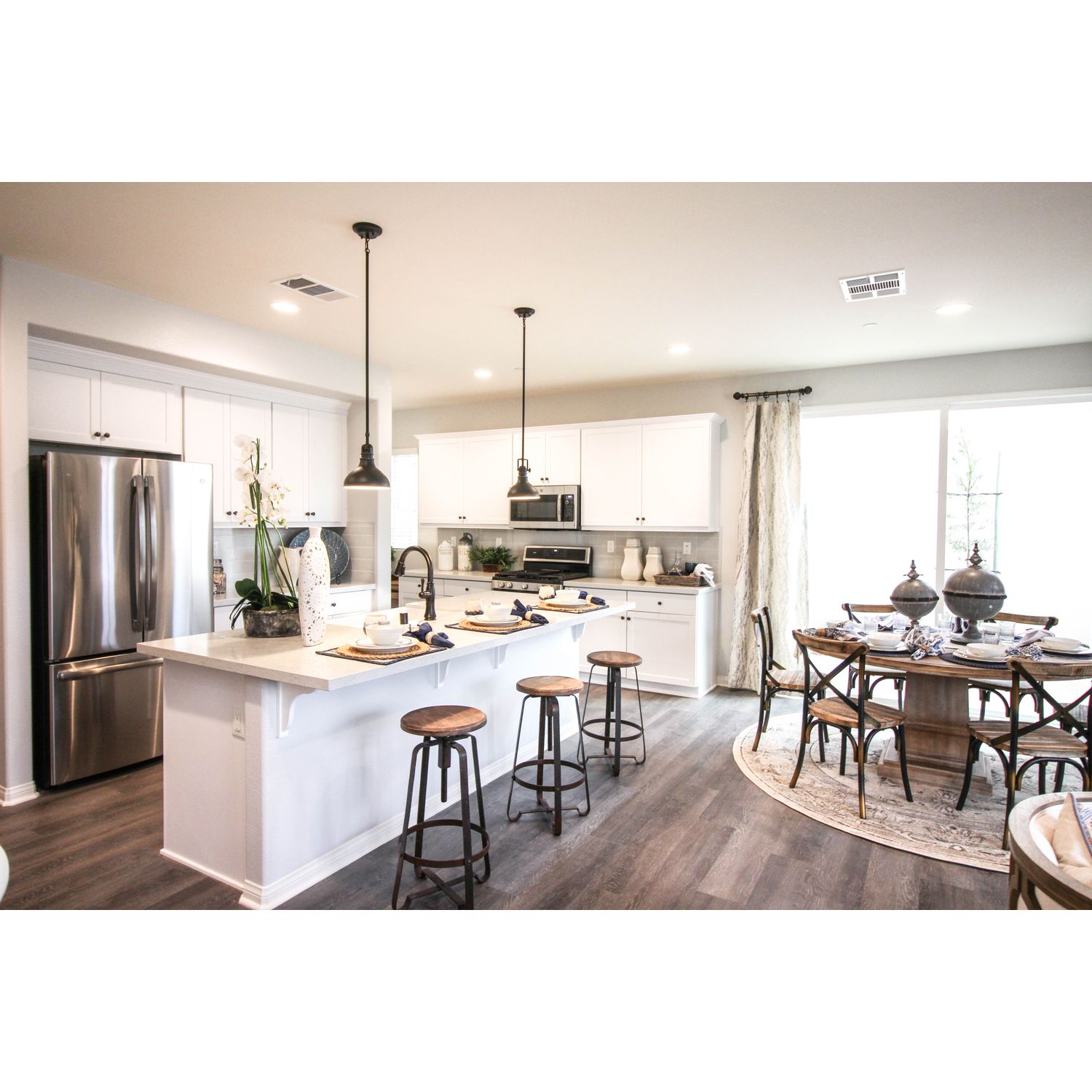 Photo of Adams Grove in Rialto, CA 92376