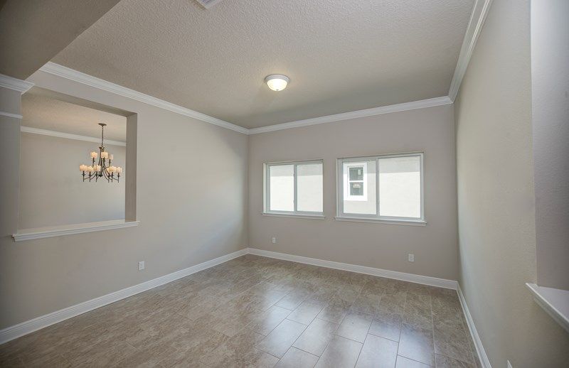 Photo of Ovilla in Lithia, FL 33547