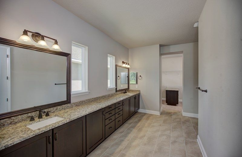 Photo of Ovilla in Lithia, FL 33547