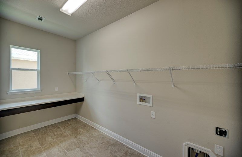 Photo of Ovilla in Lithia, FL 33547