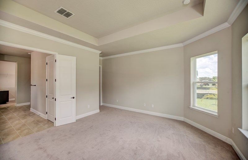 Photo of Ovilla in Lithia, FL 33547