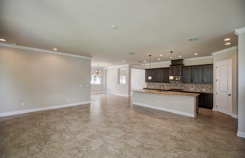 Photo of Ovilla in Lithia, FL 33547