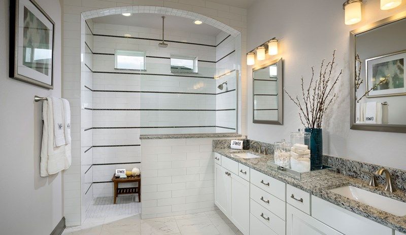 Photo of John's Lake Landing Manor in Clermont, FL 34711