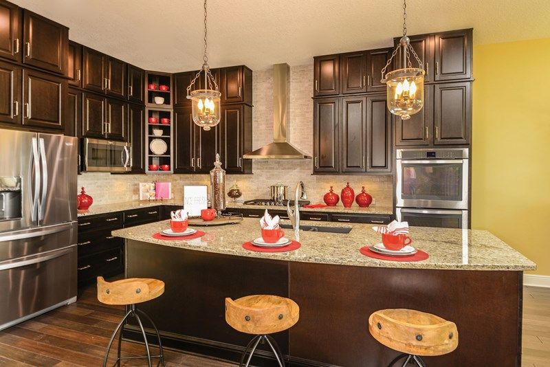 Photo of Lakeshore Oaks in Tampa, FL 33624