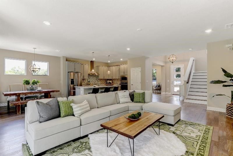 Photo of Lakeshore Oaks in Tampa, FL 33624