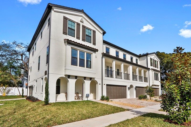 Photo of SOHO Townhomes in Tampa, FL 33609