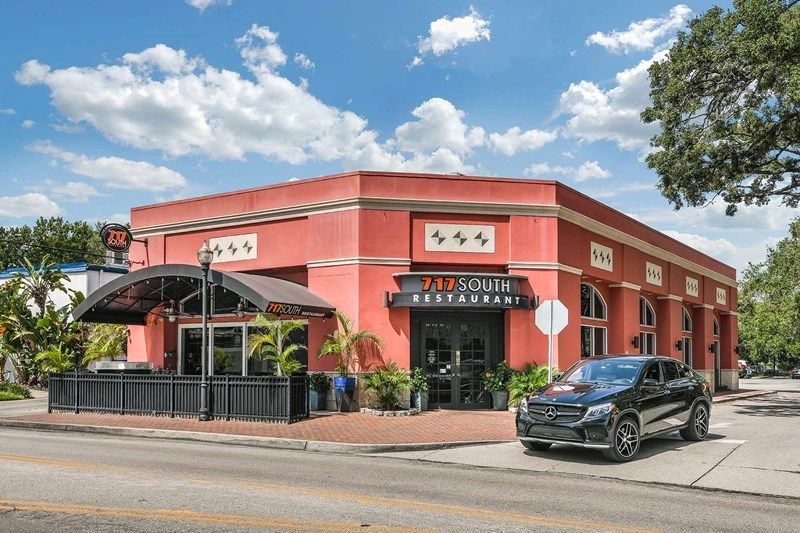 Photo of SOHO Townhomes in Tampa, FL 33609