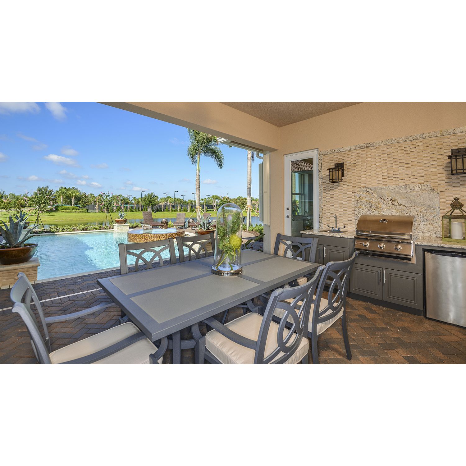 Photo of Charleston Grande in Naples, FL 34119