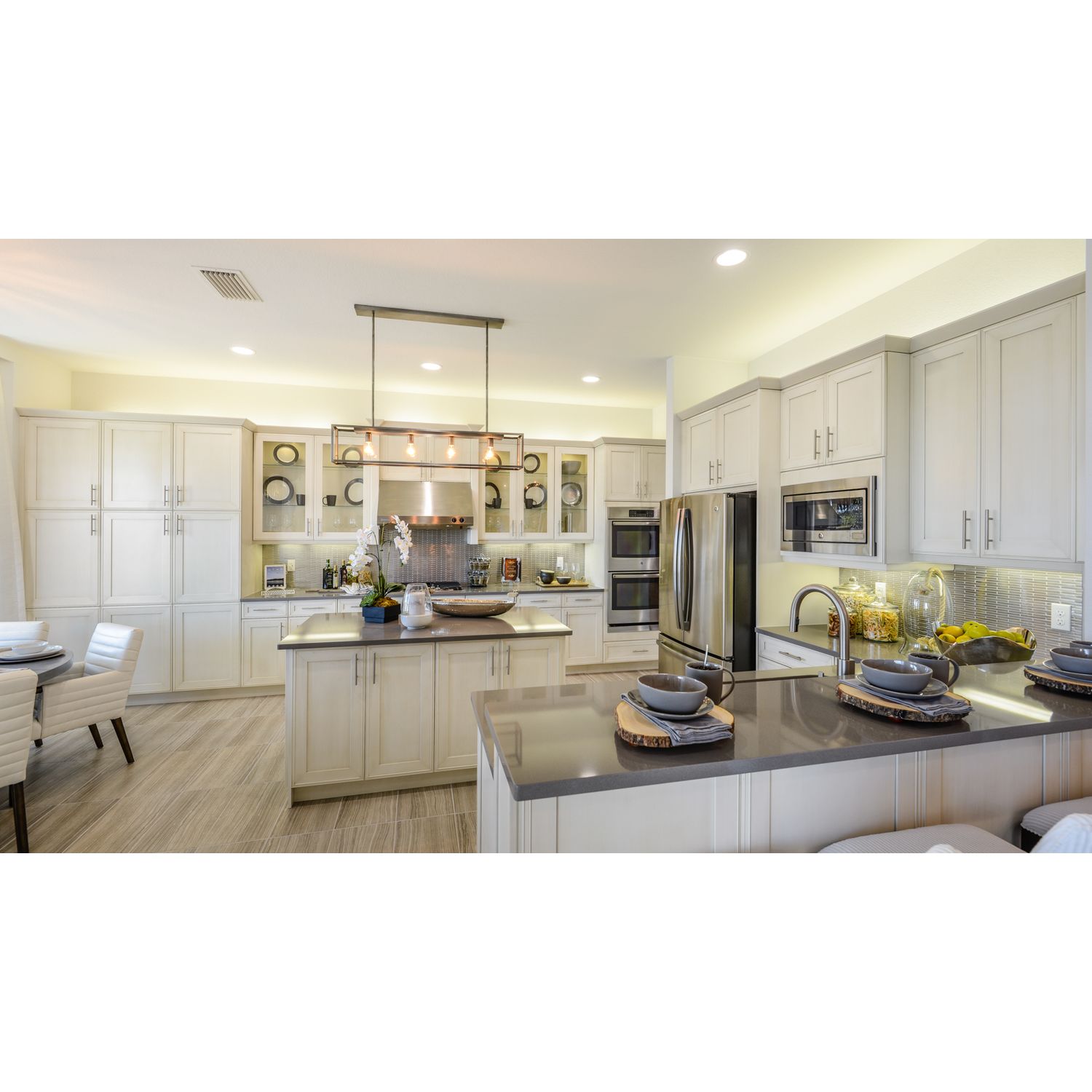 Photo of Carlyle in Naples, FL 34119