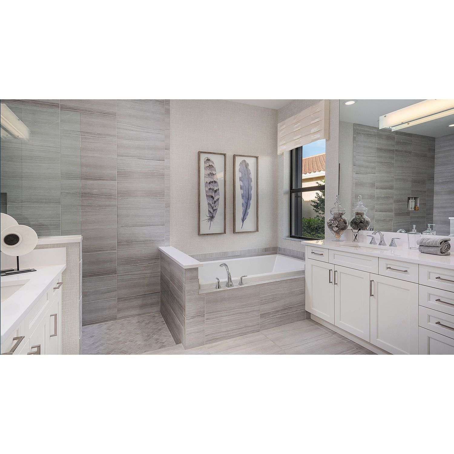 Photo of Carlyle in Naples, FL 34119
