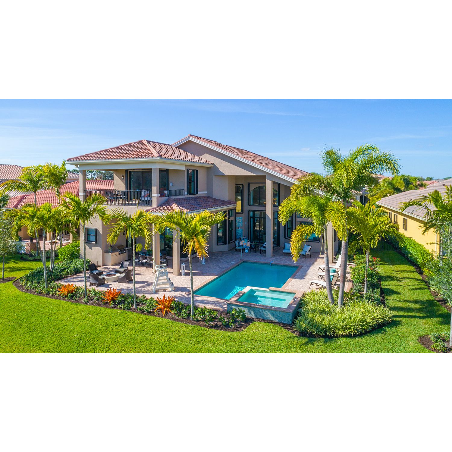 Photo of Dubonnet Grande in Naples, FL 34119