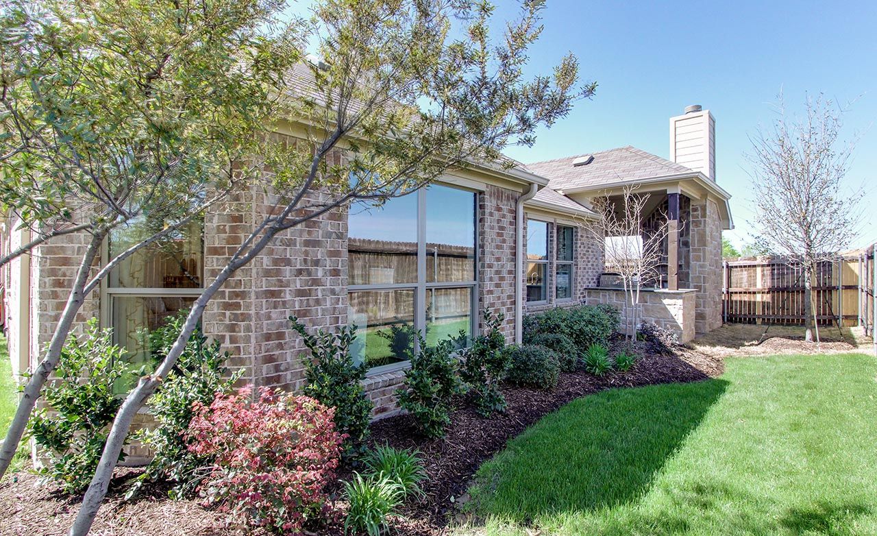 Paloma Creek new homes in Little Elm TX by Gehan Homes