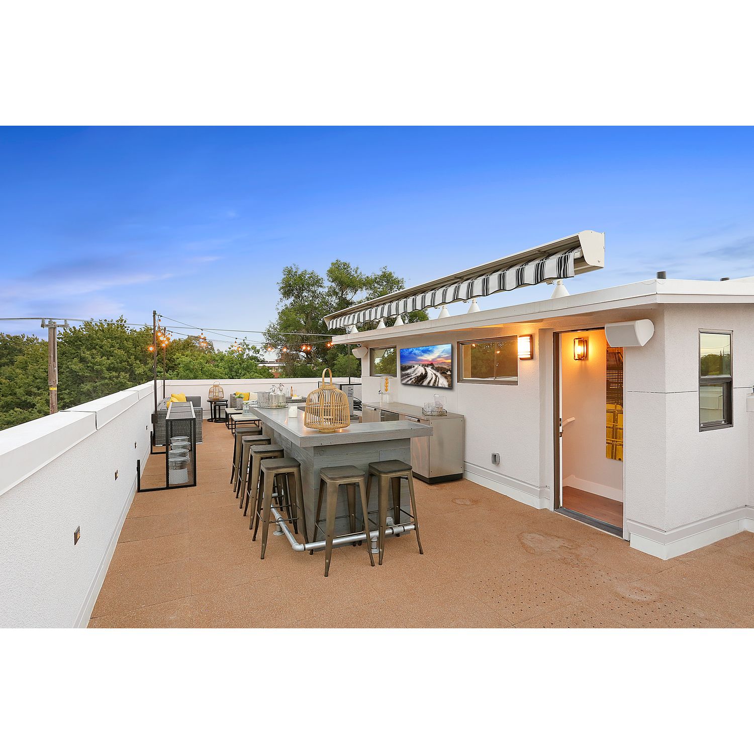Photo of 20PQR at Midtown in Sacramento, CA 95811