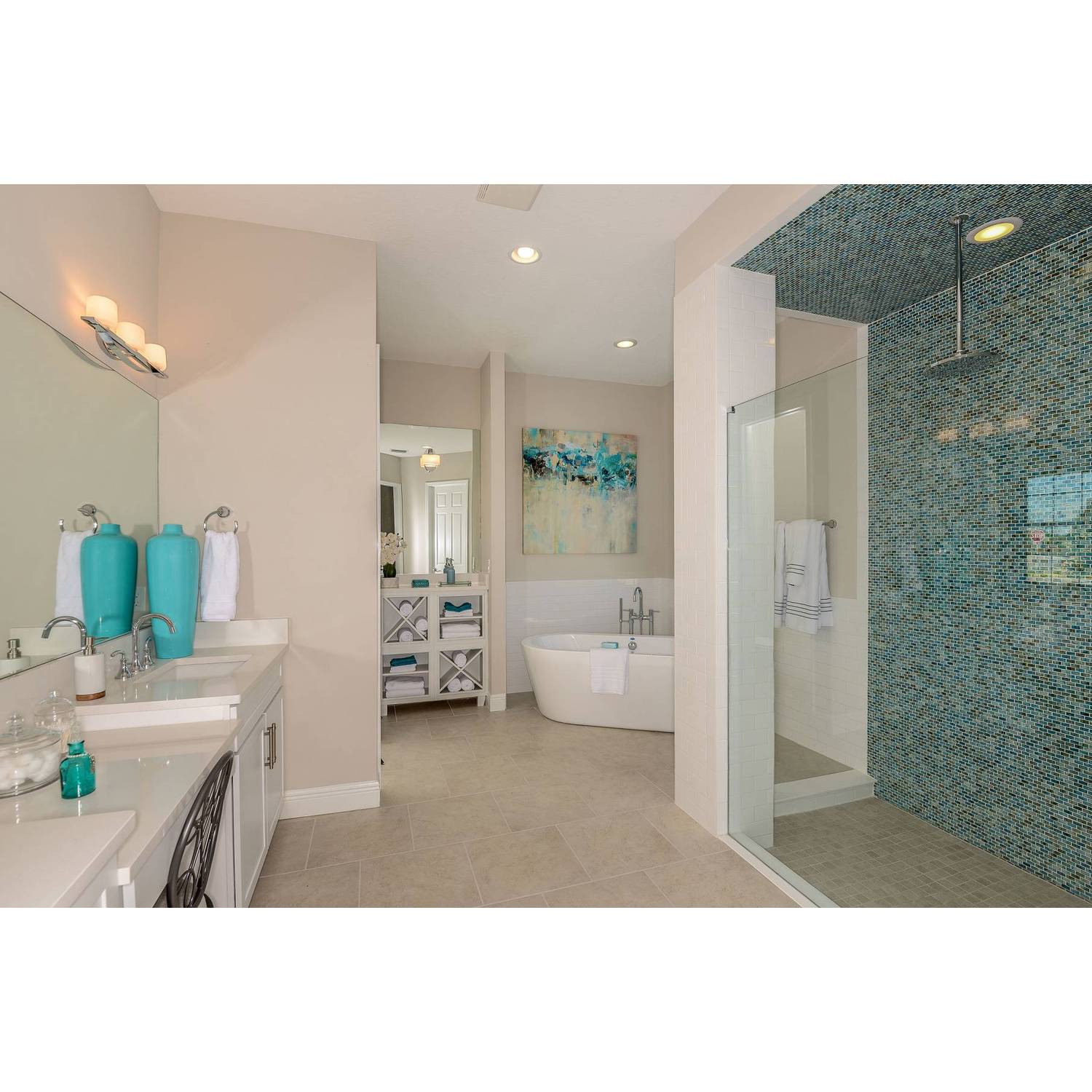 Photo of La Collina 70'S in Brandon, FL 33511