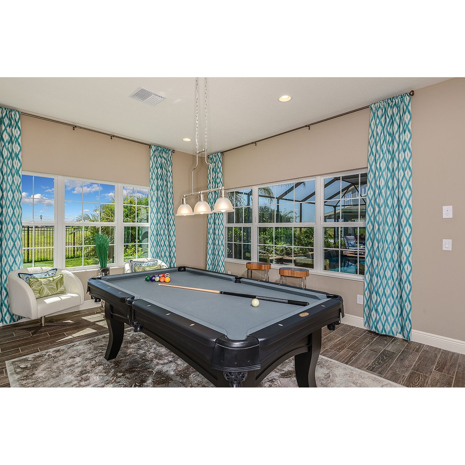 Photo of Waterset 70'S in Apollo Beach, FL 33572