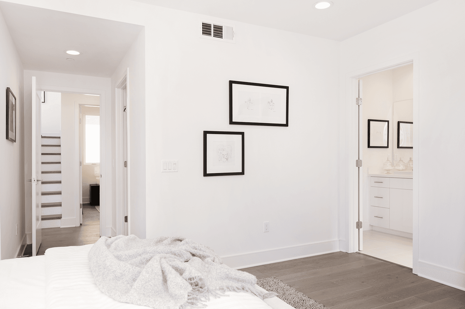 Photo of Row2 in Los Angeles, CA 90046