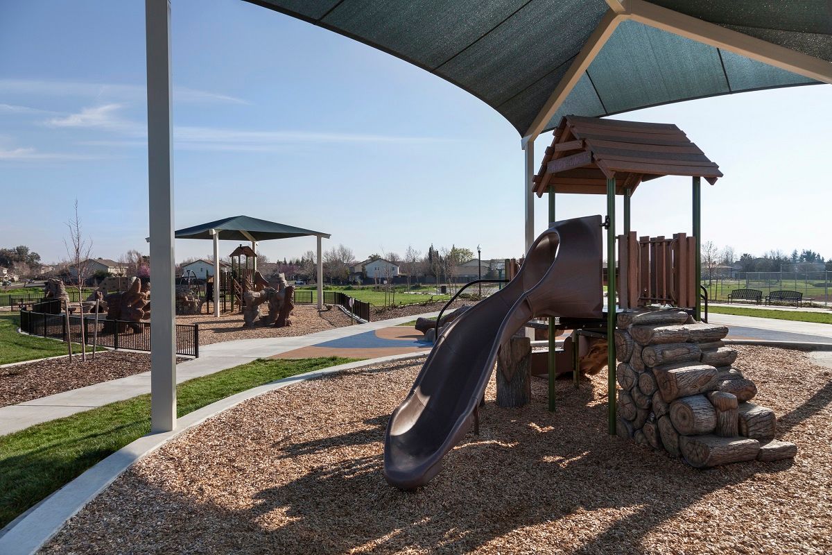 Photo of Montauk at The Hamptons in Sacramento, CA 95835