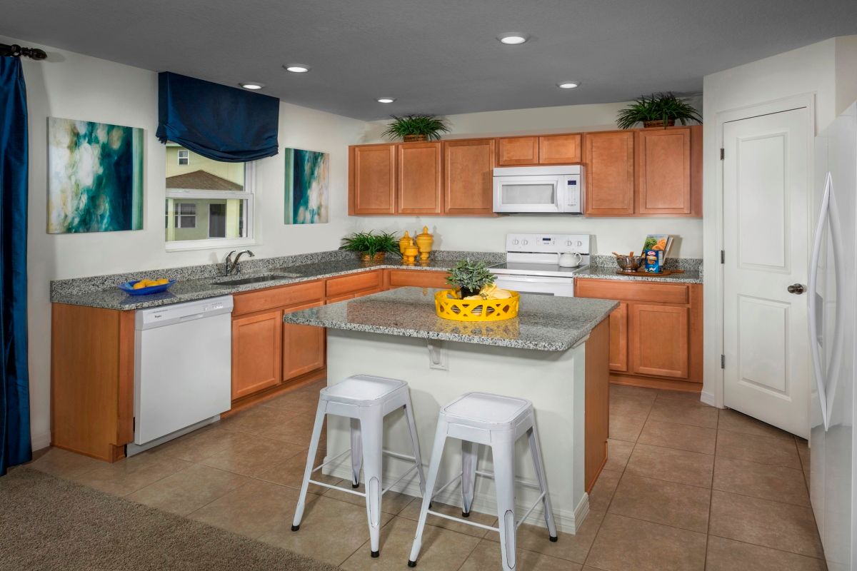 Photo of Plan 1865 Modeled in Riverview, FL 33579