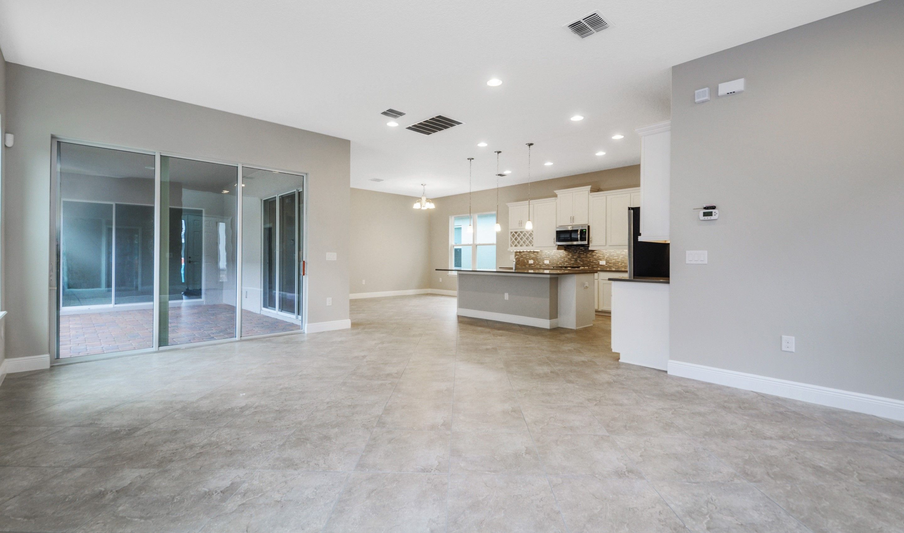 Photo of Sebring in Winter Garden, FL 34787