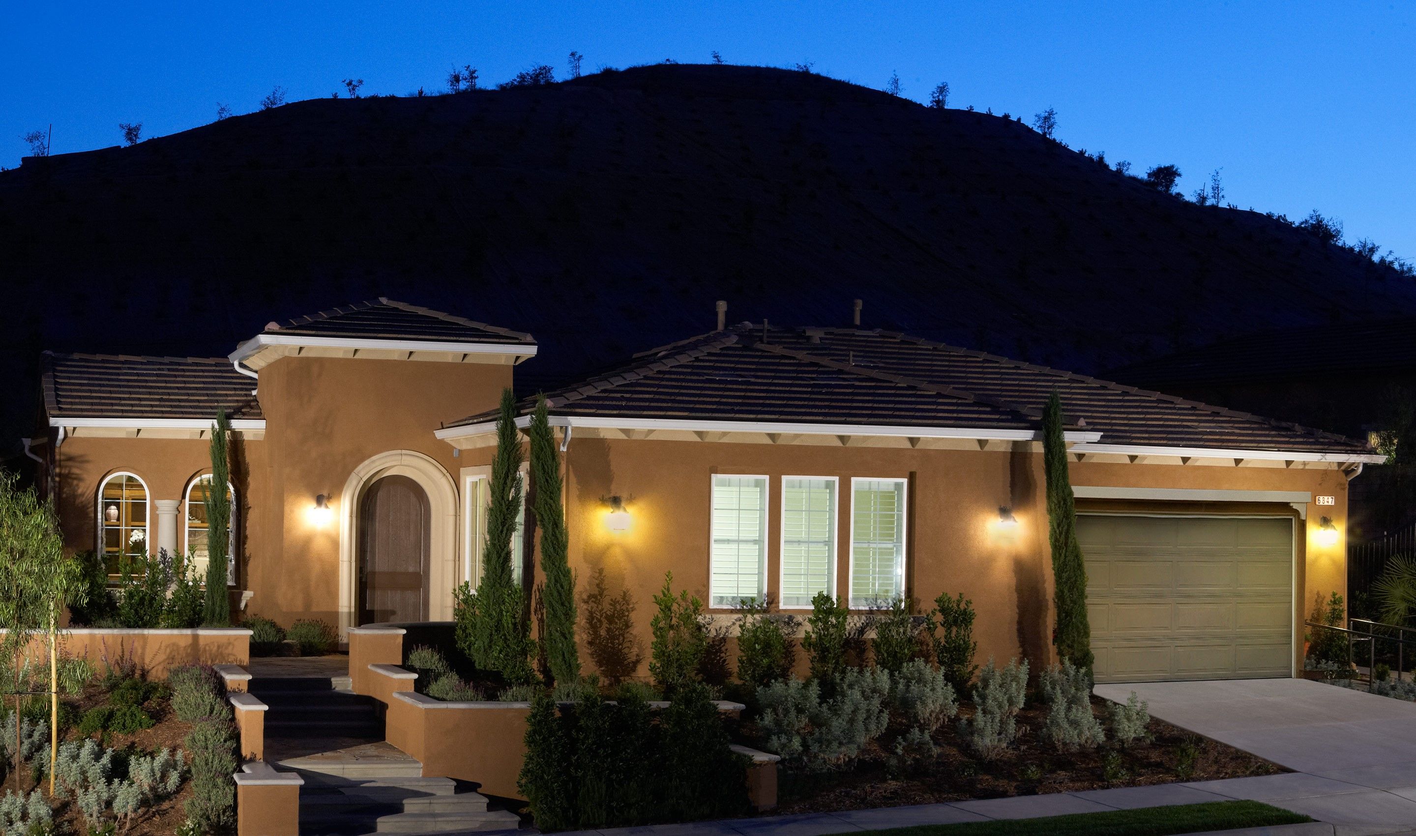 the-executive-collection-at-meridian-hills-new-homes-in-moorpark-ca-by-k-hovnanian-homes