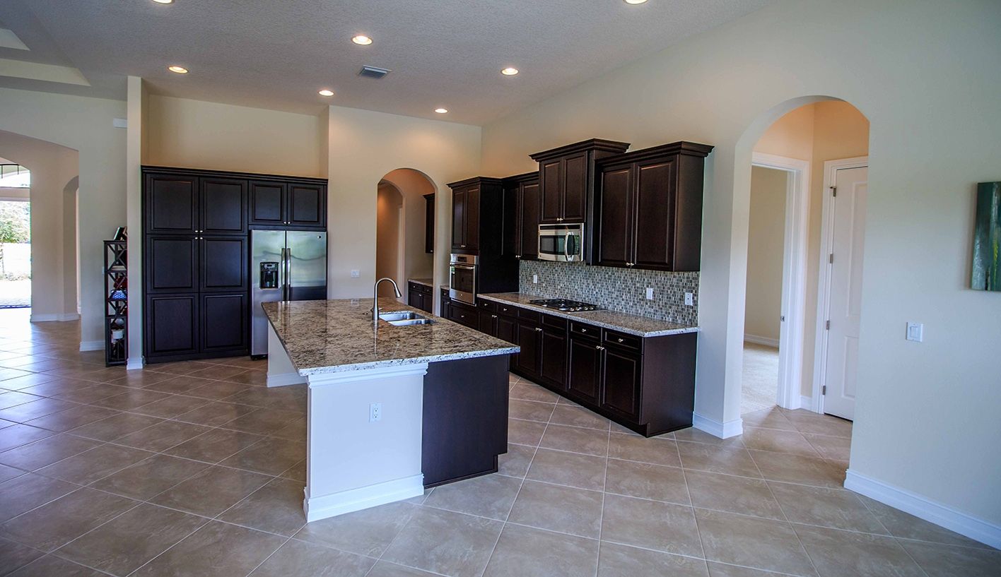 Photo of Oak in Palm City, FL 34990