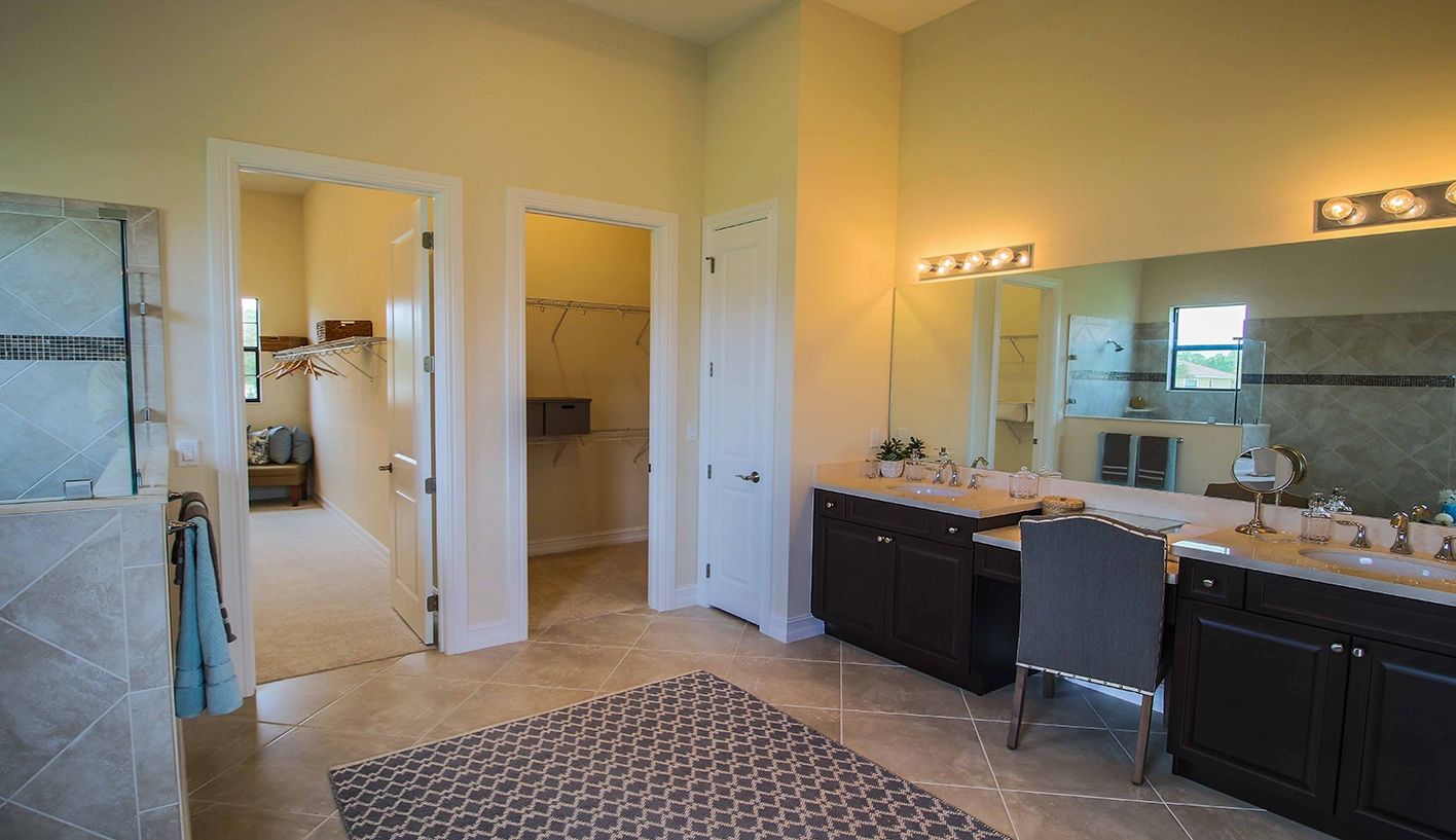 Photo of Oak in Palm City, FL 34990