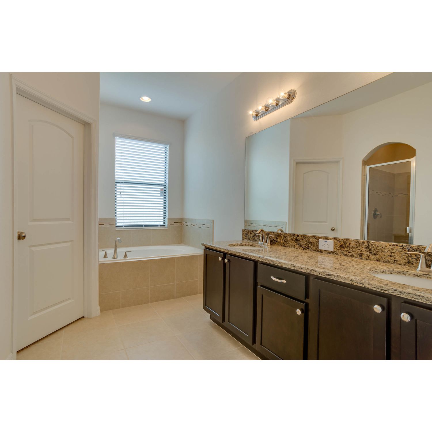 Photo of Useppa in Riverview, FL 33579
