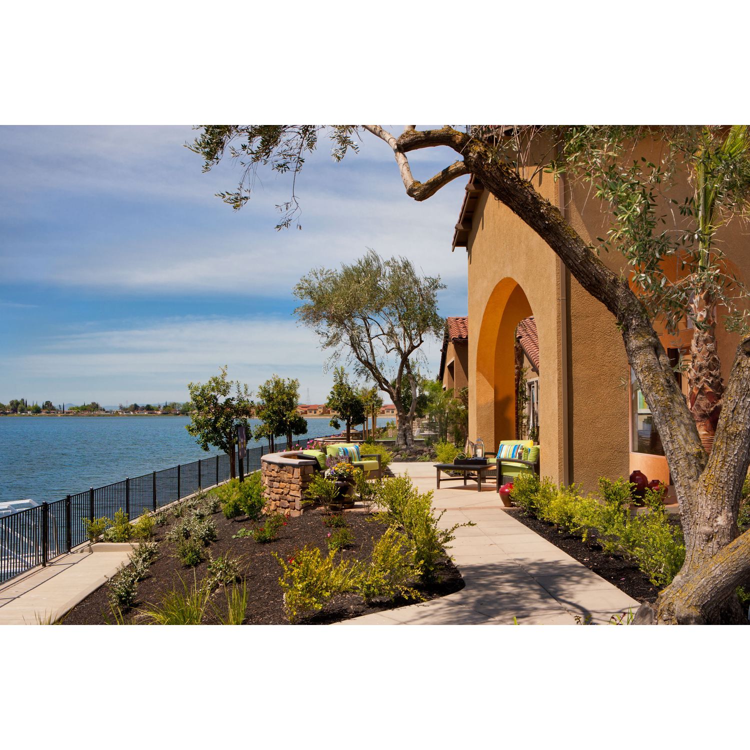 Oakwood Shores Homes For Sale Oakwood Shores Homes For Sale