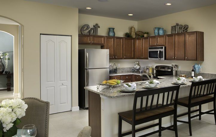 Photo of Charleston Commons in West Palm Beach, FL 33417