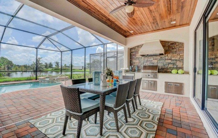 Photo of Maria in Naples, FL 34114