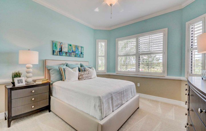 Photo of Angelina in Naples, FL 34114