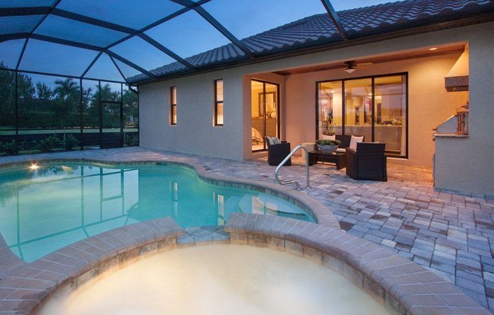 Photo of Sophia in Naples, FL 34114