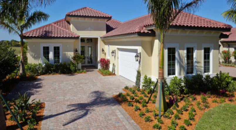 Photo of Angelica in Naples, FL 34110