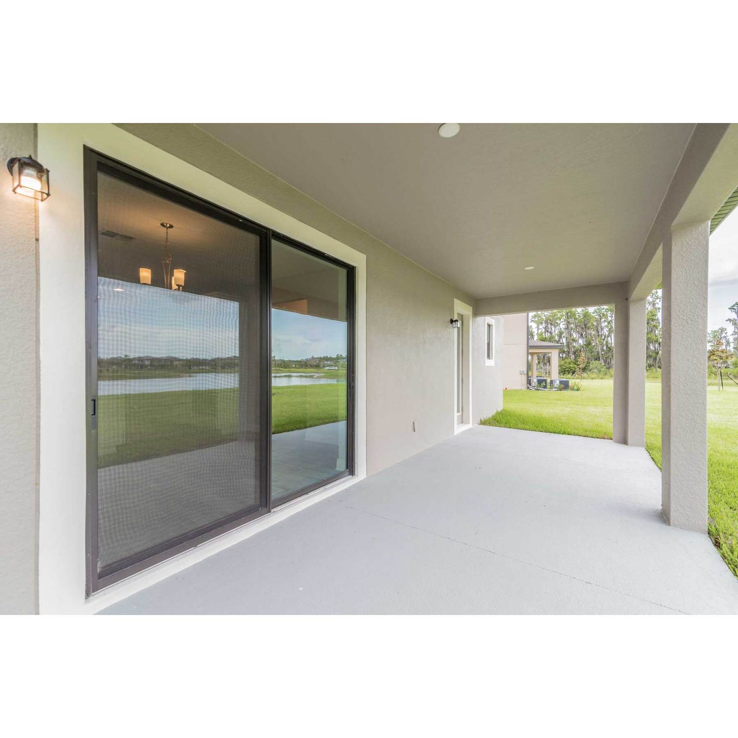 Photo of Grandshore II in Tampa, FL 33647