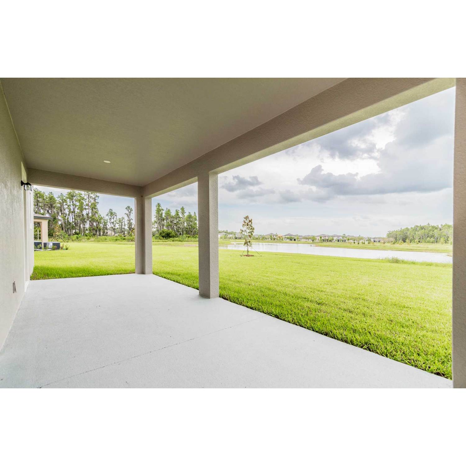 Photo of Grandshore II in Tampa, FL 33647