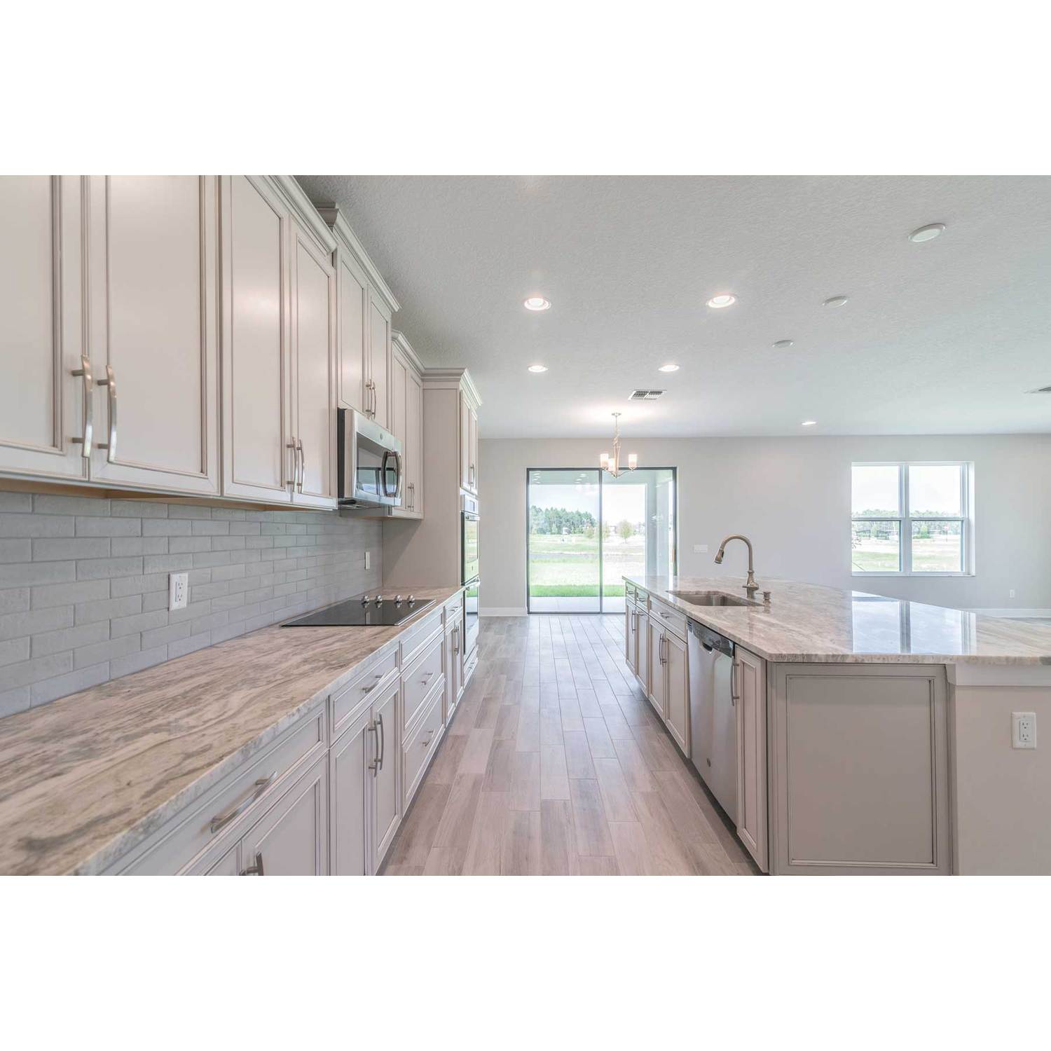 Photo of Grandshore II in Tampa, FL 33647