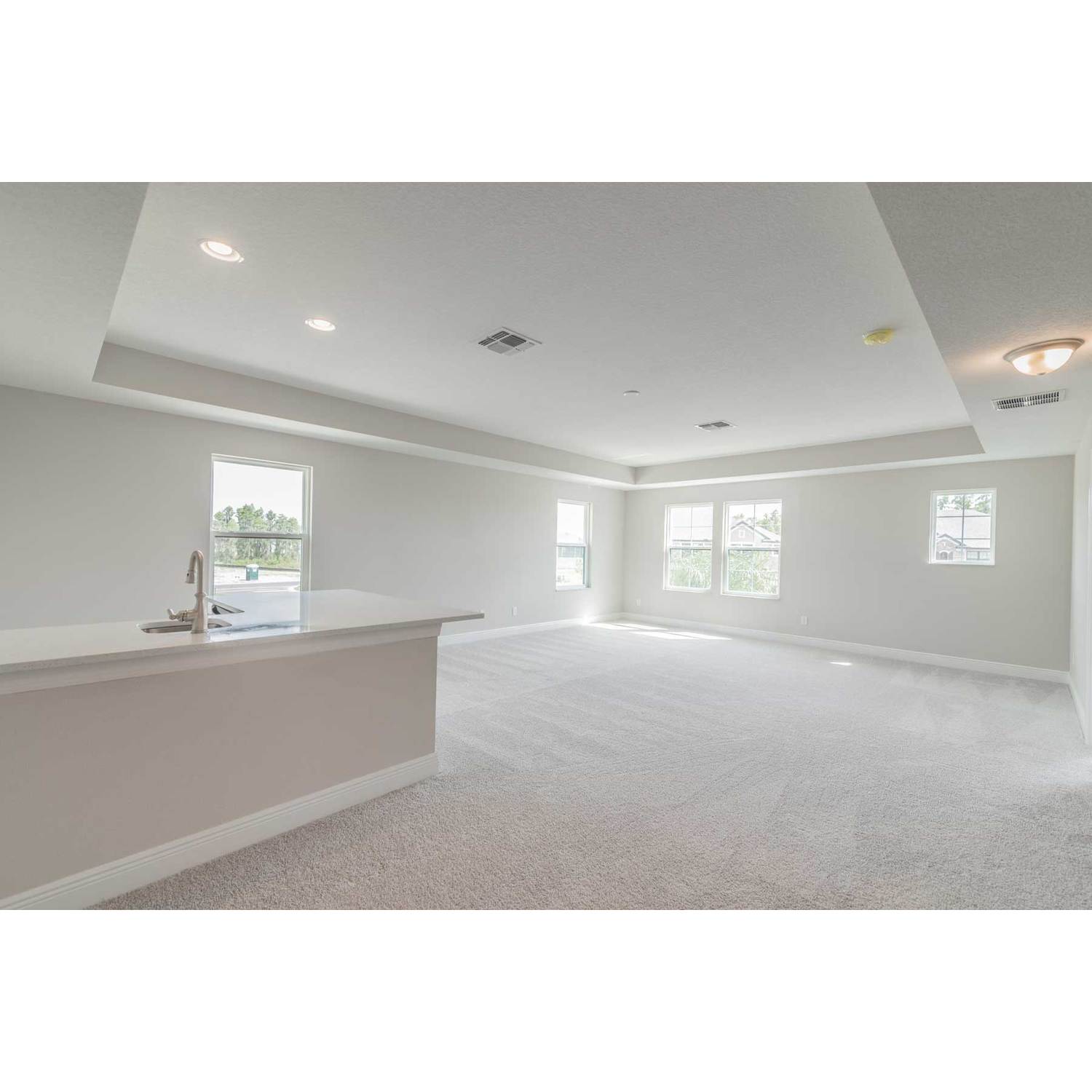 Photo of Grandshore II in Tampa, FL 33647