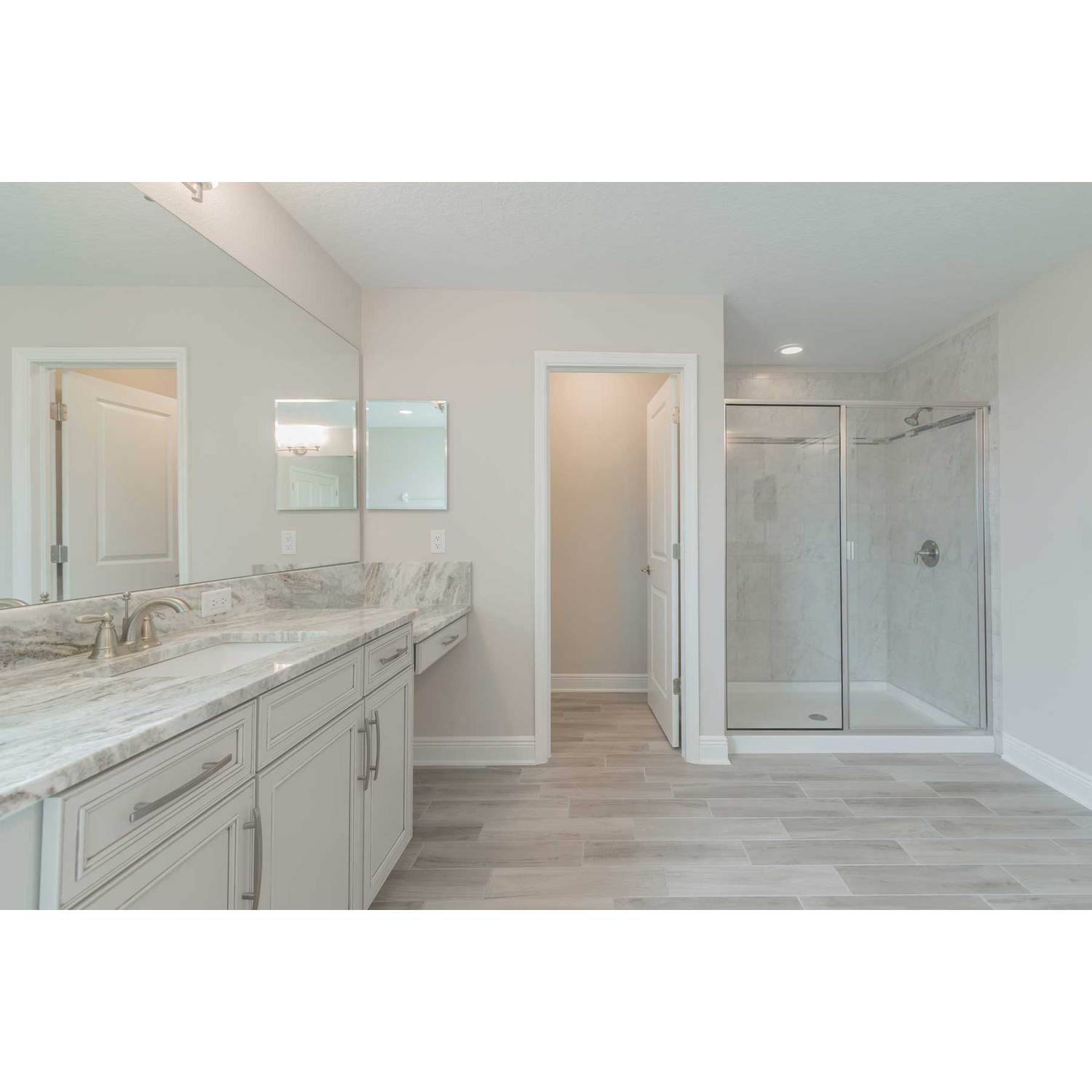 Photo of Grandshore II in Tampa, FL 33647