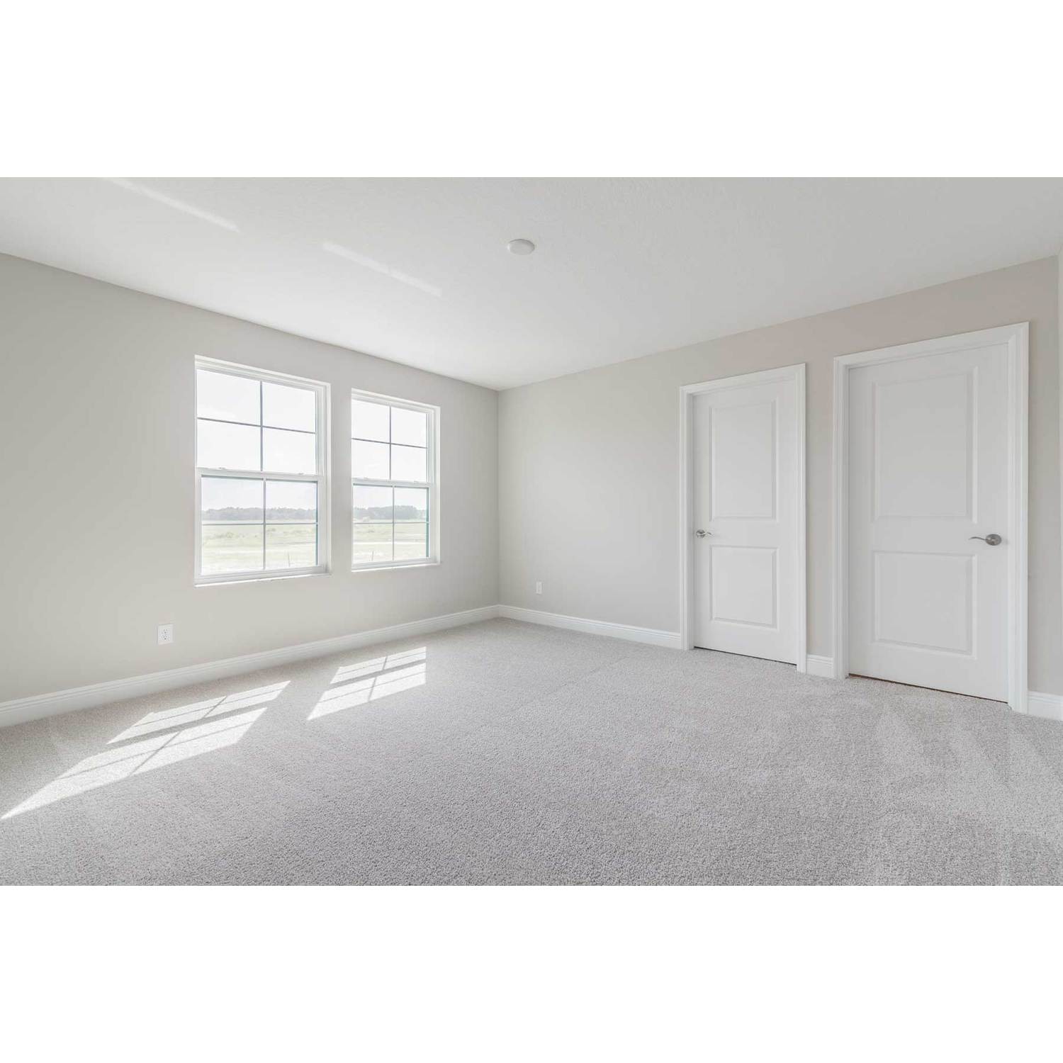 Photo of Grandshore II in Tampa, FL 33647