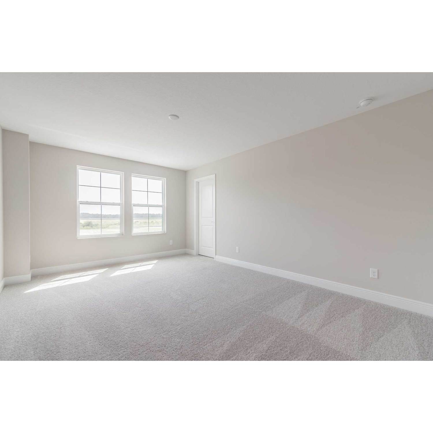 Photo of Grandshore II in Tampa, FL 33647