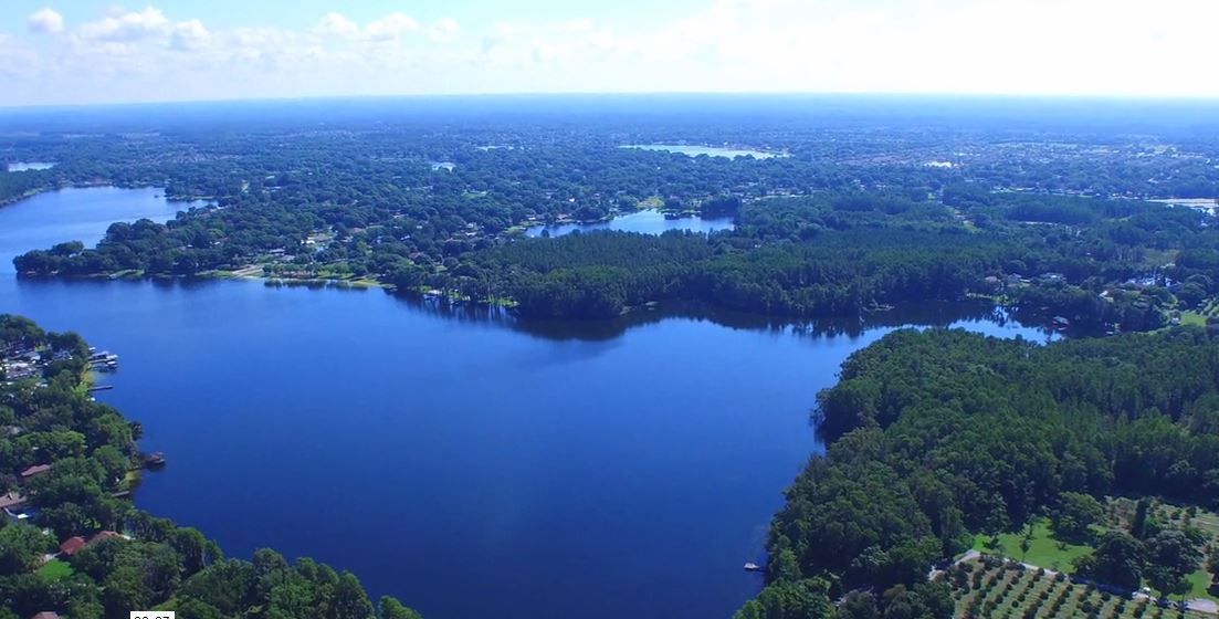Photo of The Manors at Lake Padgett in Tampa, FL 33618