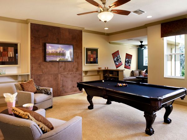 Photo of The Manors at Lake Padgett in Tampa, FL 33618