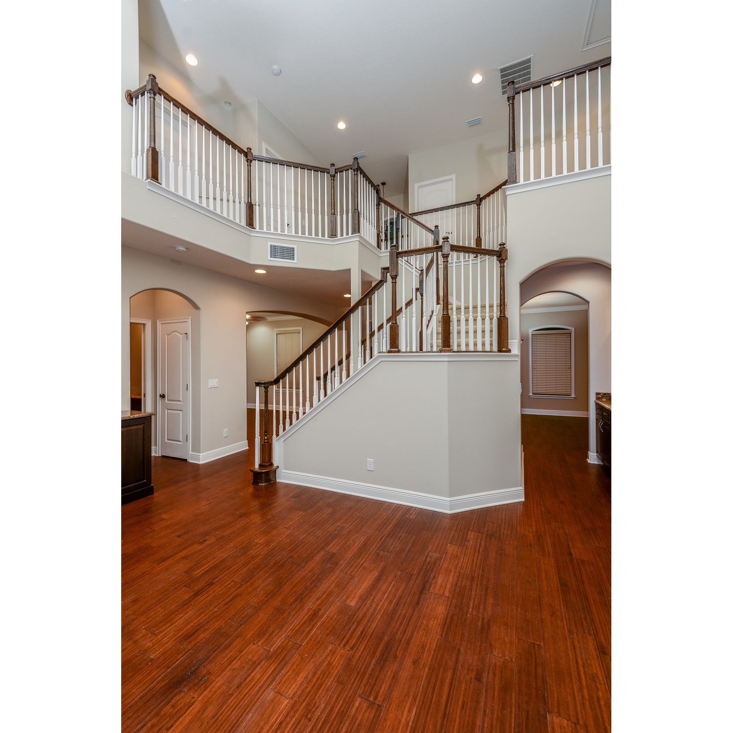 Photo of The Manors at Lake Padgett in Tampa, FL 33618