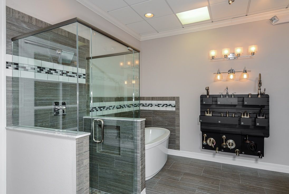 Photo of The Manors at Lake Padgett in Tampa, FL 33618