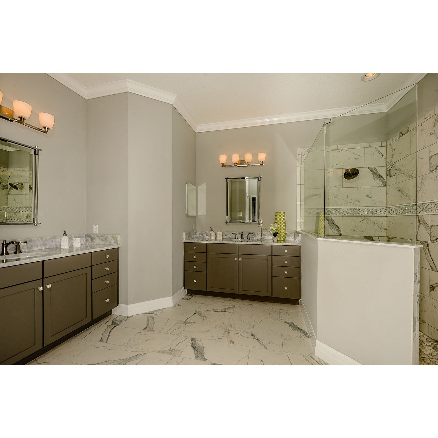 Photo of Sweetwater Estates in Tampa, FL 33618