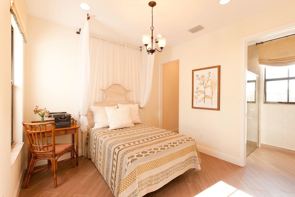 Photo of Duvall in Naples, FL 34117
